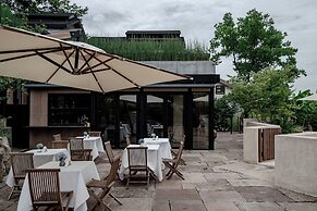 Anji ke gamer wild luxury Resort villa