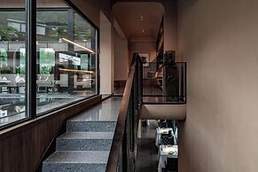 Anji ke gamer wild luxury Resort villa