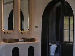 Anji ke gamer wild luxury Resort villa