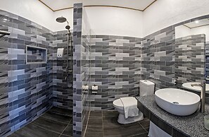 Dive Spot Asia & Brumini Beach Resort