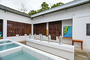 Dive Spot Asia & Brumini Beach Resort