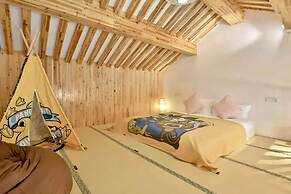 Shanghai Modu Yunlu Parent-Child Hotel