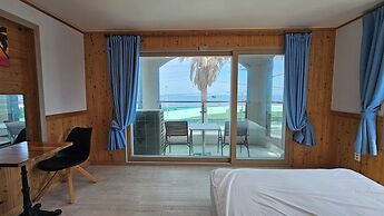 Ihoteu Beach Pension