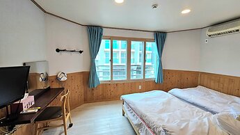 Ihoteu Beach Pension