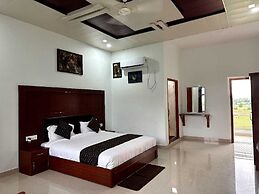 Kuyal Corbett Resort