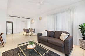 Zen By The Sea Pool - Balcony Dining - Seaview