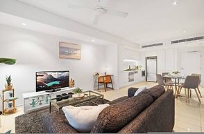 Zen By The Sea Pool - Balcony Dining - Seaview