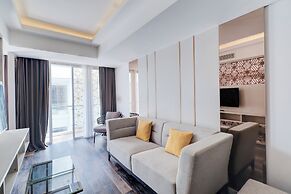 Sunday Hotel Arshika Sunset Road