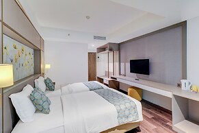 Sunday Hotel Arshika Sunset Road