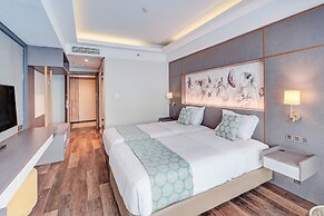 Sunday Hotel Arshika Sunset Road