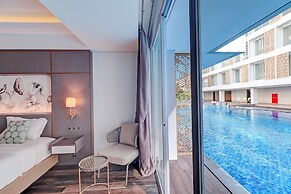 Sunday Hotel Arshika Sunset Road