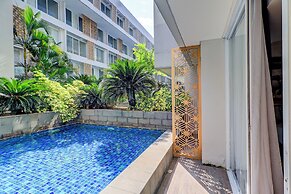 Sunday Hotel Arshika Sunset Road