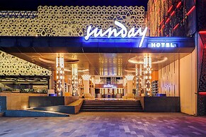 Sunday Hotel Arshika Sunset Road