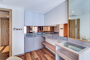 Sunday Hotel Arshika Sunset Road