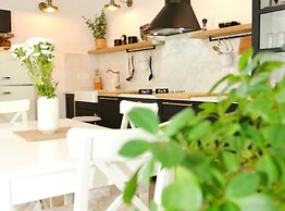 Bay House Rosohotnica