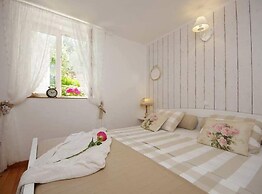 Bay House Rosohotnica