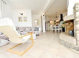 Bay House Rosohotnica