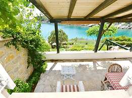 Bay House Rosohotnica