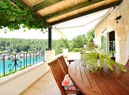 Bay House Rosohotnica