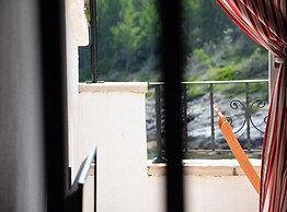 Bay House Rosohotnica