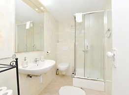 Bay House Rosohotnica