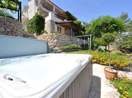 Bay House Rosohotnica