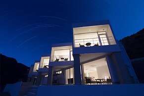 BEACH TERRACE KUSHIMOTO