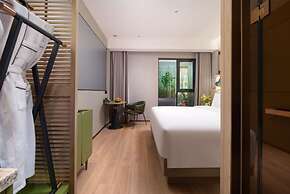 BENADE HOTEL