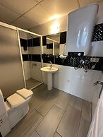 Home Life Hotel Residence