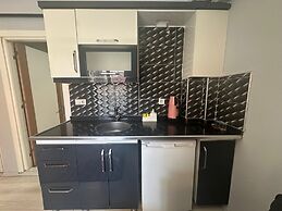 Home Life Hotel Residence