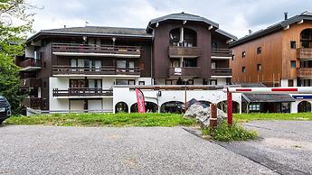 Studio in Morillon With Stunning Mountain Views
