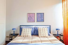 Cozy Eur Apartment With Central Location