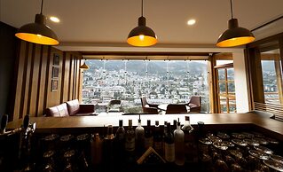 Tro Hotel