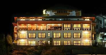 Tro Hotel