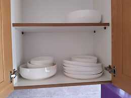 Serene Oasis in East Legon Hills - Chic 2 Bedroom Retreat