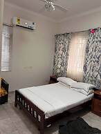 Serene Oasis in East Legon Hills - Chic 2 Bedroom Retreat