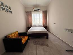 Serene Oasis in East Legon Hills - Chic 2 Bedroom Retreat