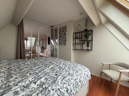 Penthouse in De Haan With Sea View