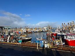 Dog Friendly Brixham Cottage, 3 Minutes to Harbour