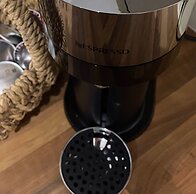 Bee Temple Entire Spacious 3-bed Apartment