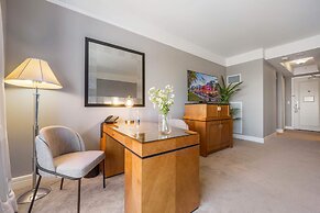 1435 Brickell Ave #3004