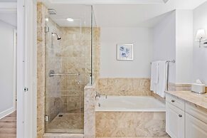 1435 Brickell Ave #3004