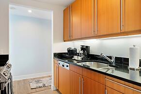 1435 Brickell Ave #3004