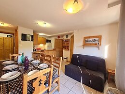 Spacious Apartment With Balcony