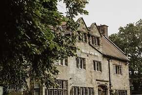 The Mallyan Spout Hotel