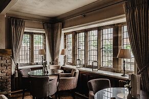 The Mallyan Spout Hotel