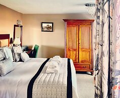 The Mallyan Spout Hotel