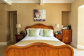 The Mallyan Spout Hotel