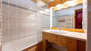 Apartment in Modane With Ski Slope Access