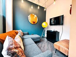 Student Only Panmure Court